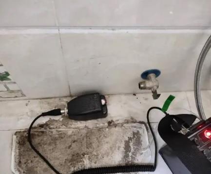 宁海屋顶漏水维修公司分享下卫生间漏水的危害及解决方法